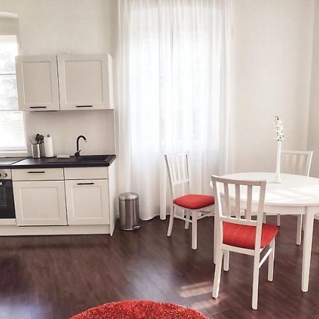 Helle Zweiraumwohnung In Wohngebiet Viyana Dış mekan fotoğraf